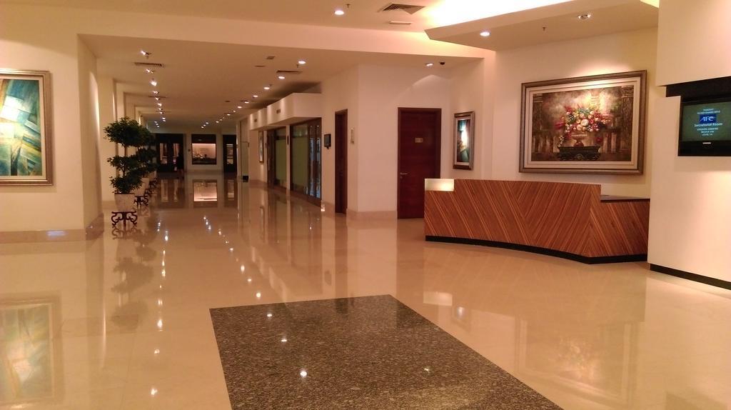 Eastern Suites @ Times Square Kl Куала Лумпур Екстериор снимка